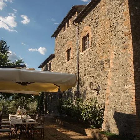 Greta, Enjoy Staying Together Again In Pure Nature * Orvieto