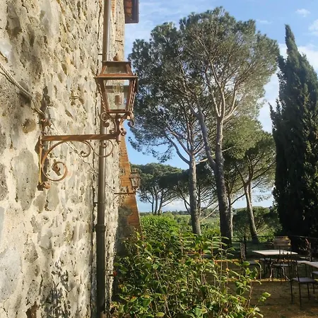 Greta, Enjoy Staying Together Again In Pure Nature * Orvieto