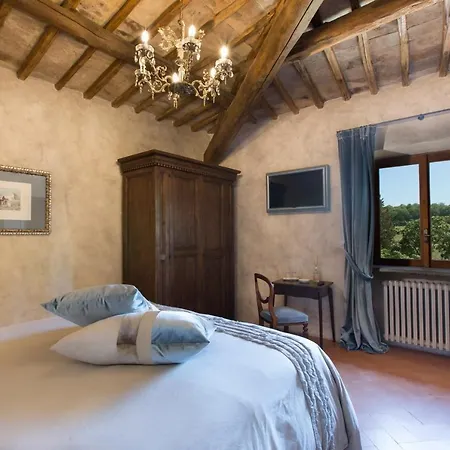 Greta, Enjoy Staying Together Again In Pure Nature * Orvieto